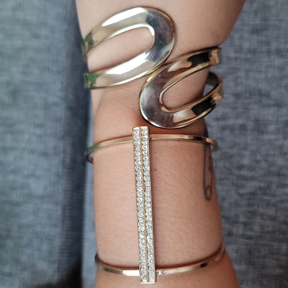 2 pc Bangle set